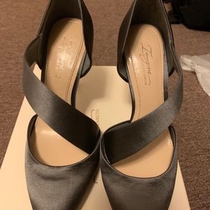 Vince Camuto Heels Size 6.5